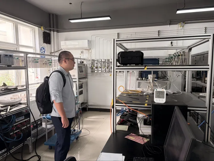 Inside the SINAP laboratories